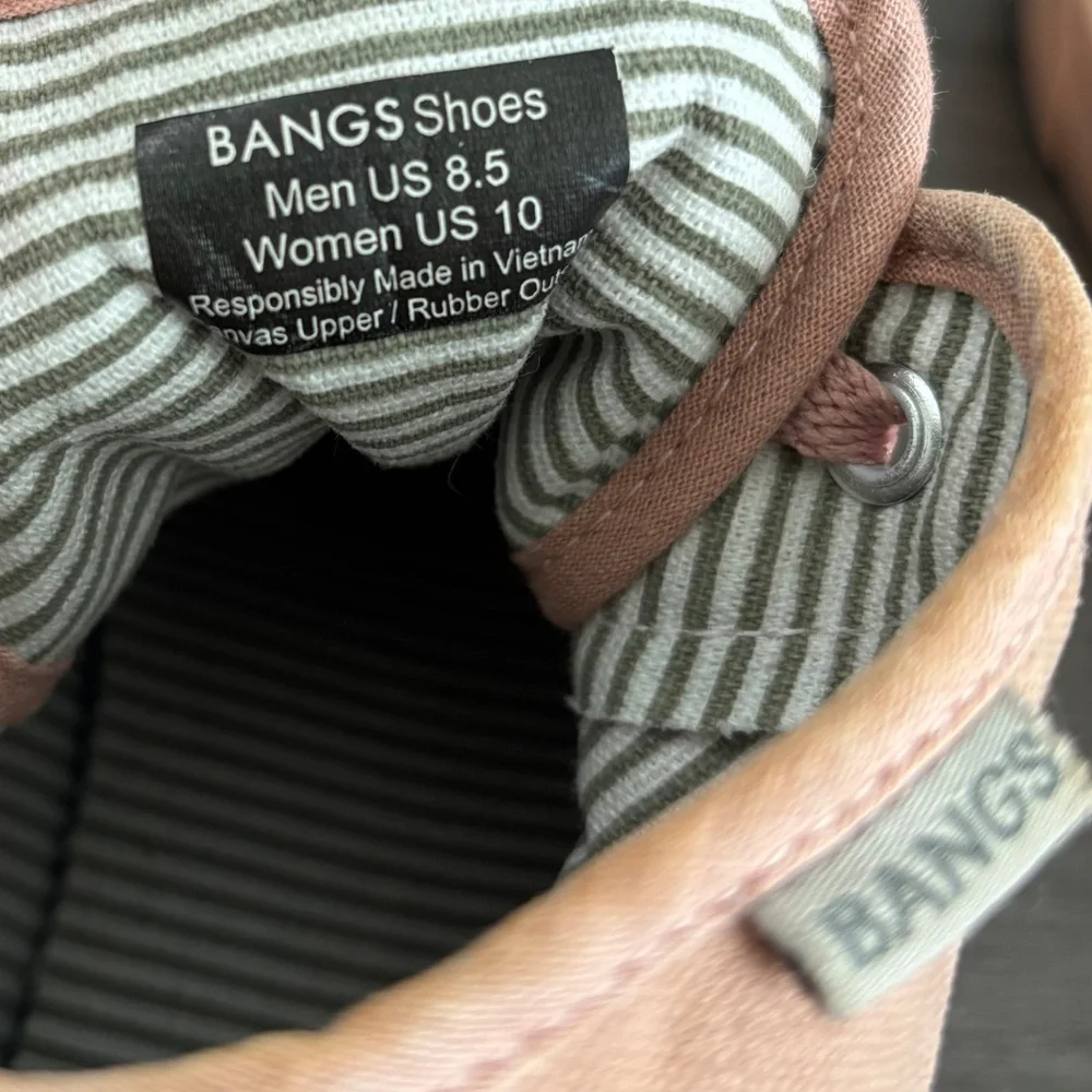 Bangs Canvas Blush Pink High Top Sneakers Womens Size‎ 10 Barely Worn